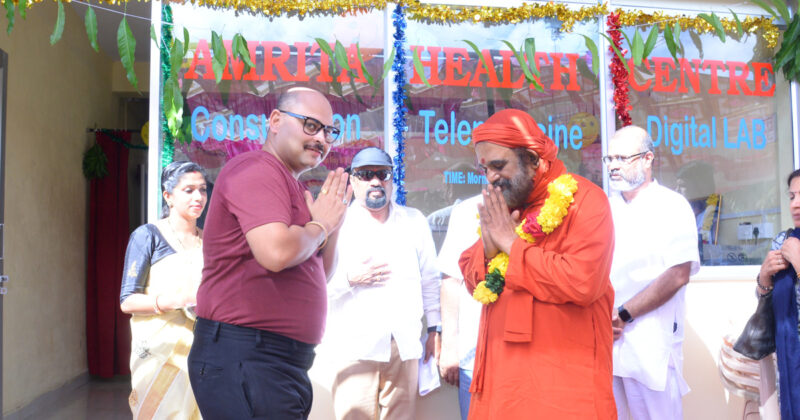 Dr. Sandeep Roy (left) is coordinating the health centre’s satellite clinic in Bambooflat. Swami Purnamritananda Puri inaugurated the new facilities.